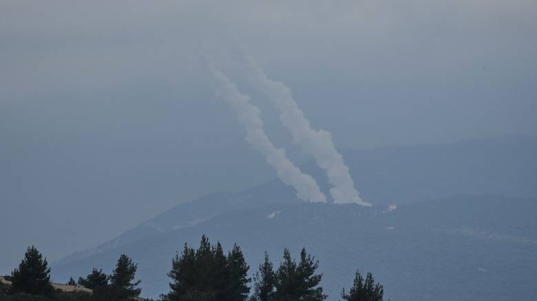 Ισραήλ: Ένας νεκρός και 14 τραυματίες εξαιτίας ρουκετών που εκτόξευσε η Χεζμπολάχ
