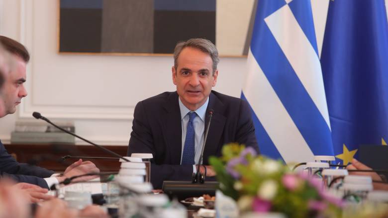 Μητσοτάκης: Στα 920 ευρώ ο κατώτατος μισθός - Μηνιαία αύξηση 40 ευρώ από πέρυσι