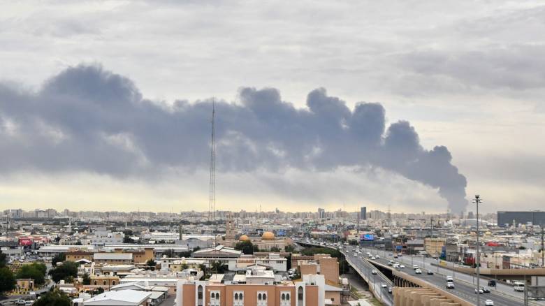 Αναφορές για εκρήξεις σε αμερικανική βάση στο Κουβέιτ
