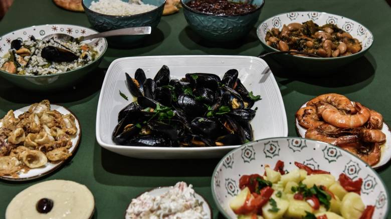 Νηστεία Σαρακοστής: Τα οφέλη, οι μύθοι και οι διατροφικές «παγίδες»