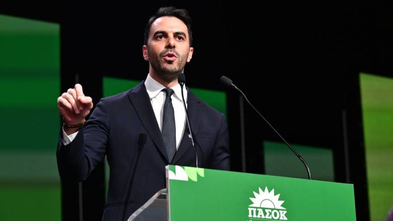 Συνέδριο ΠΑΣΟΚ - Χριστοδουλάκης: Καθαρή πρέπει να είναι η διαχωριστική γραμμή με τη δεξιά