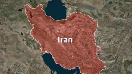 Ο ισραηλινός στρατός λέει ότι έπληξε μονάδα βαλλιστικών πυραύλων στο Ιράν