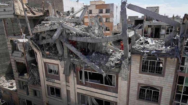 ΗΠΑ - Ιράν: Σε τροχιά διαπραγματεύσεων ή αδιέξοδο χωρίς επιστροφή; Ομότιμος καθηγητής εξηγεί