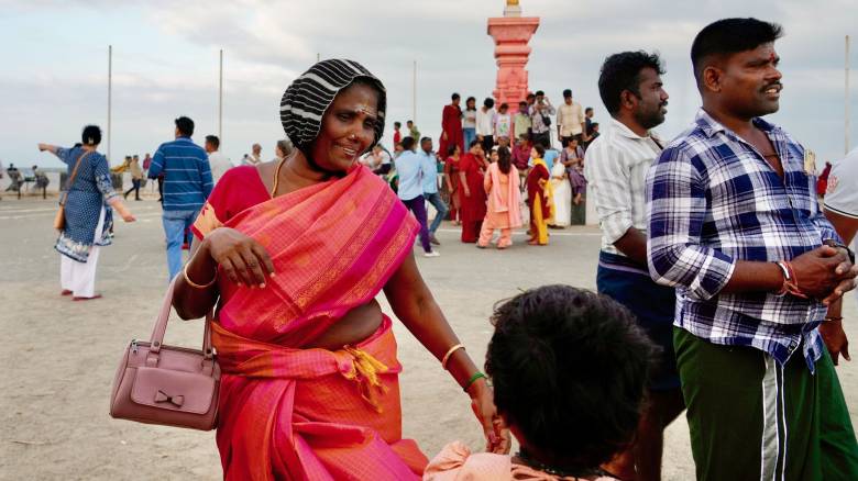 Η Ινδία μετρά τον πληθυσμό της - Μόνο οι απογραφείς είναι τρία εκατομμύρια
