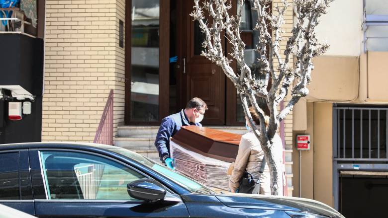 Ζωγράφου: Εντολή εισαγγελέα για σύλληψη του γιου της οικογένειας - Τι ισχυρίστηκε