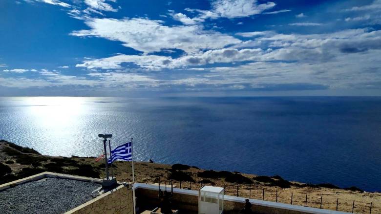 Εγκλωβισμένοι στη Γαύδο μαθητές από τη Βούλα – Πιθανή η επιστροφή με φρεγάτα του Πολεμικού Ναυτικού