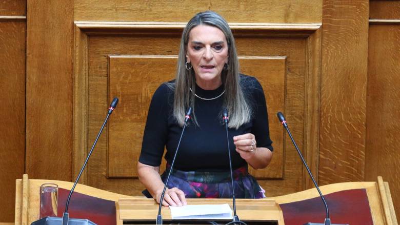 Νέα Αριστερά: Η Πέτη Πέρκα η νέα πρόεδρος της ΚΟ μετά την παραίτηση του Αλέξη Χαρίτση