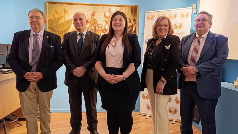 Διπλωματική συνάντηση G100 στην Αθήνα - Στο επίκεντρο η γυναικεία ηγεσία και η διεθνής συνεργασία