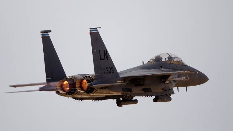 Οι ΗΠΑ επιβεβαιώνουν την κατάρριψη μαχητικού αεροσκάφους από το Ιράν