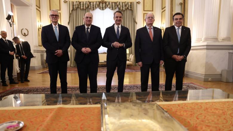 Σχοινάς, Λαζαρίδης και Τουρνάς ορκίστηκαν νέοι υπουργοί στην κυβέρνηση παρουσία Τασούλα - Μητσοτάκη