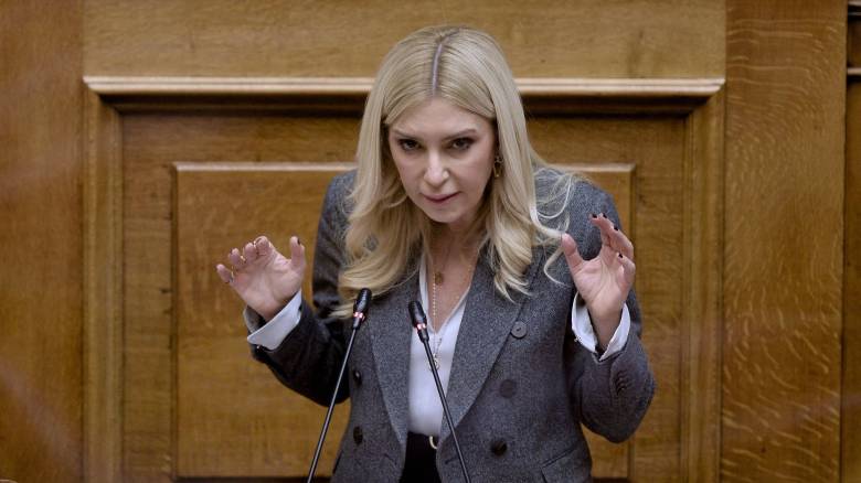 ΟΠΕΚΕΠΕ: Στη διάθεση Προανακριτικής Επιτροπής η Αραμπατζή - Στο «φως» οι διάλογοι που την εμπλέκουν