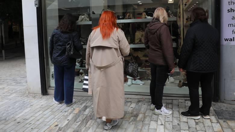 Πασχαλινό εορταστικό ωράριο: Ώρες λειτουργίας στα εμπορικά καταστήματα