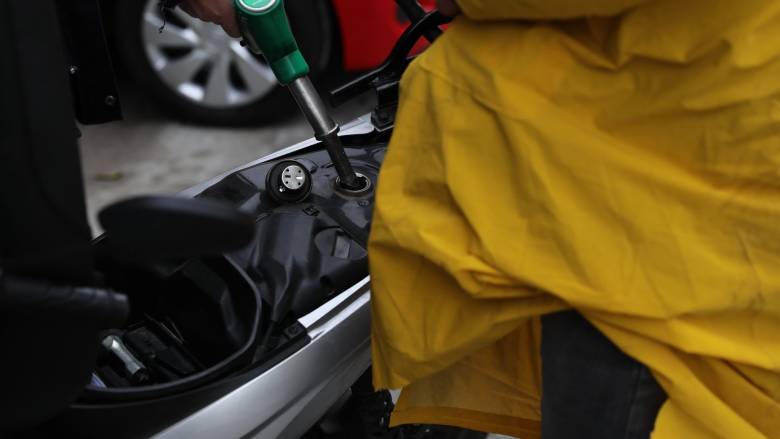 Fuel Pass: Πάνω από 60.000 αιτήσεις σε δύο ώρες- Προβλήματα λόγω επισκεψιμότητας στο vouchers.gov.gr