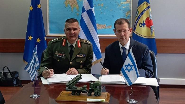 Υπεγράφη η σύμβαση για την προμήθεια των ισραηλινών πυραύλων PULS από τις ελληνικές ένοπλες δυνάμεις