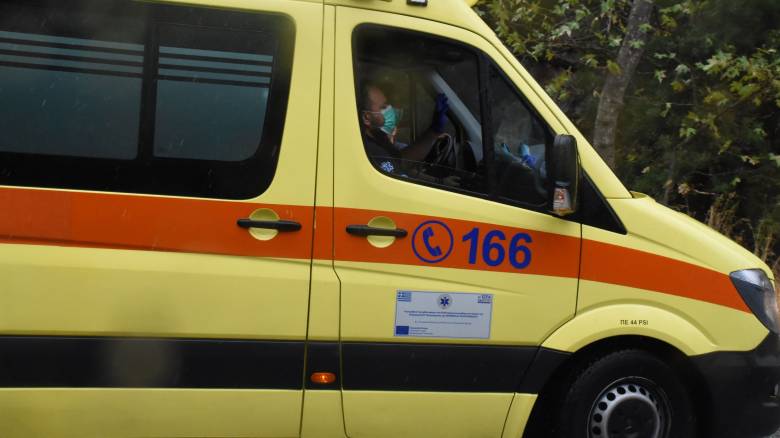 Τροχαίο ατύχημα σε τούνελ στην Ολυμπία Οδό - Δύο τραυματίες στο νοσοκομείο