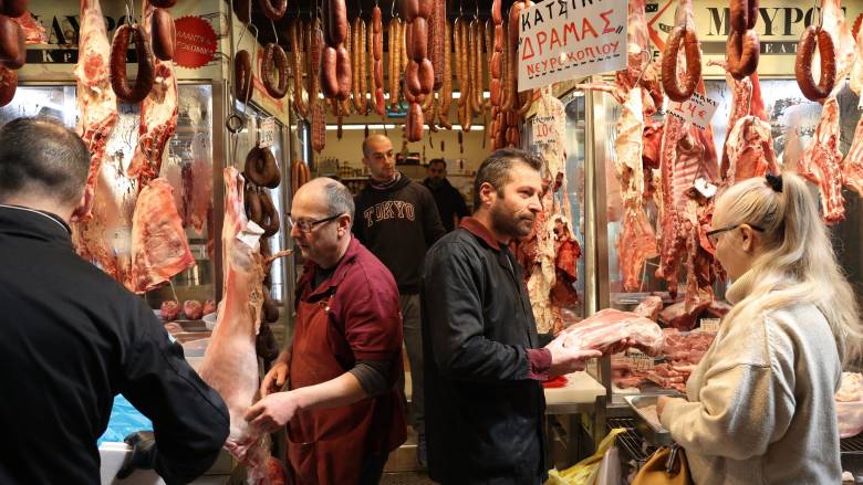 Ευλογιά και αφθώδης πυρετός «καίνε» την αγορά - Στα ύψη οι τιμές του αρνιού