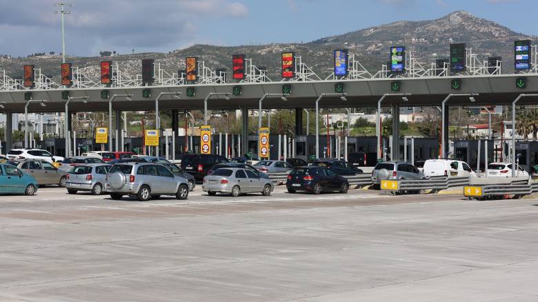 Ξεκίνησε η επιστροφή των εκδρομέων του Πάσχα: Στην Αθηνών - Κορίνθου τα σημαντικότερα προβλήματα