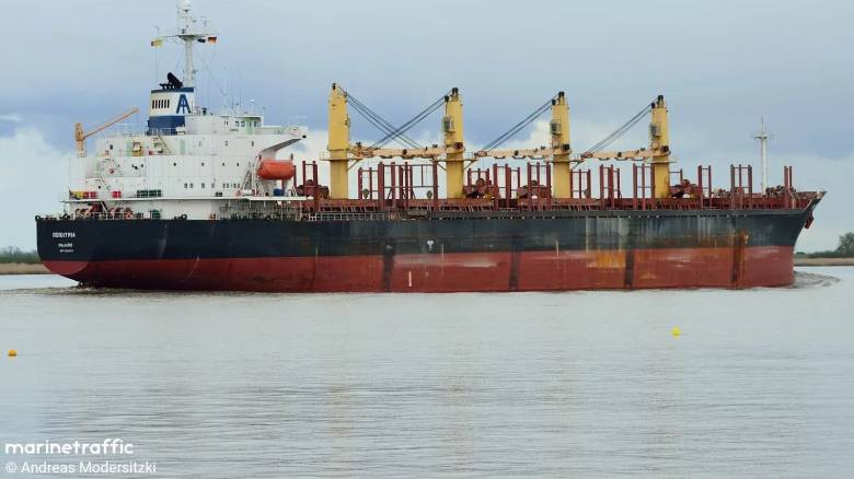 Το Πακιστάν διέσωσε 18 μέλη πληρώματος ενός εμπορικού πλοίου στη Βόρεια Αραβική Θάλασσα