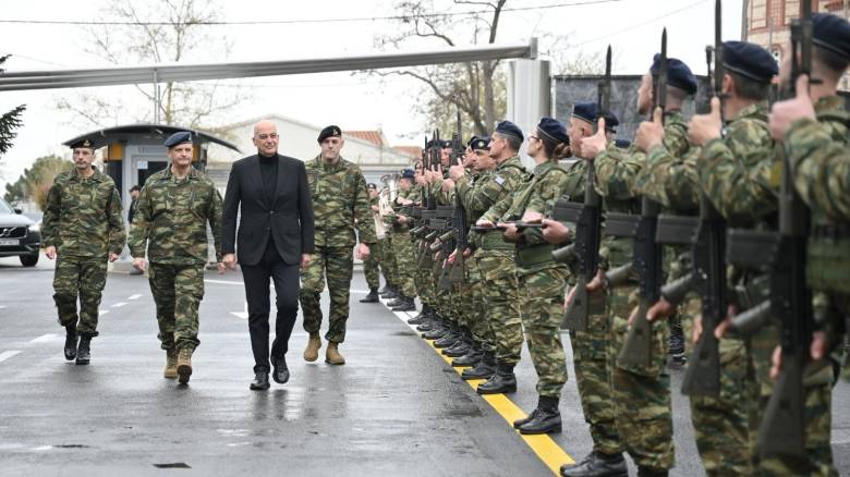 Επίσκεψη Ν. Δένδια στην έδρα της Ανώτατης Στρατιωτικής Διοίκησης Θράκης