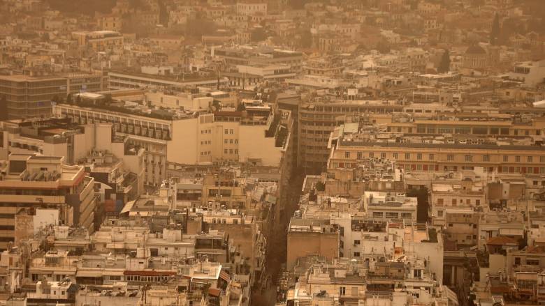Καιρός: Αφρικανική σκόνη και θερμοκρασία έως 25 βαθμούς Κελσίου σήμερα - Πού προβλέπονται βροχές