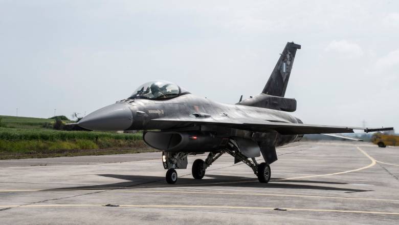 Η Πολεμική Αεροπορία παρέλαβε το 50ο μαχητικό F-16 Viper