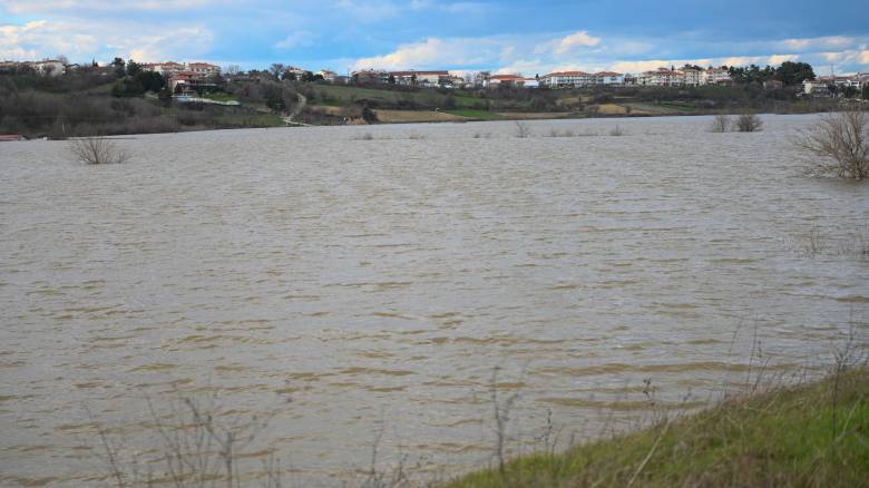 Ορεστιάδα: Μεγάλος όγκος υδάτων αναμένεται να εισέλθει στον ποταμό Άρδα από τη Βουλγαρία