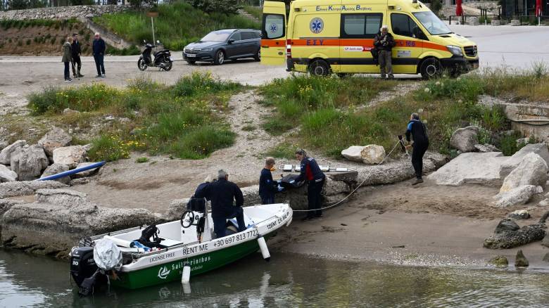 Τραγωδία στον Ισθμό: Σορός 17χρονης εντοπίστηκε να επιπλέει στο κανάλι της Διώρυγας