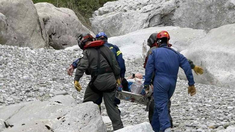 Σε εξέλιξη επιχείρηση διάσωσης τραυματισμένης γυναίκας στο Φαράγγι του Βίκου