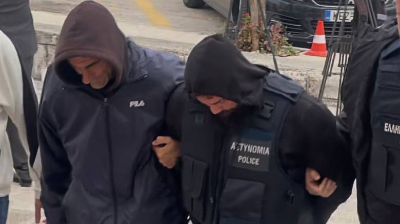 Τα κινητά «μίλησαν» για τον θάνατο της Μυρτώς - Τι βρήκαν οι Αρχές στο τηλέφωνο του 23χρονου