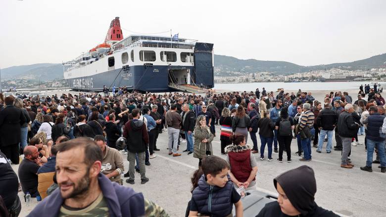 Αμετακίνητοι οι κτηνοτρόφοι στη Μυτιλήνη για όγδοη μέρα - Ορατές οι ελλείψεις στο νησί