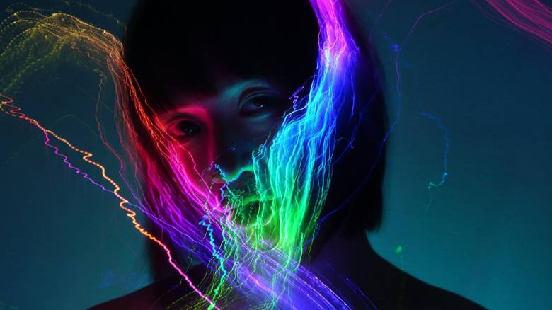 Το 1 έως 4% των ανθρώπων «ακούν» χρώματα και «γεύονται» λέξεις – Γιατί συμβαίνει αυτό