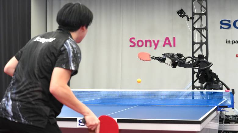 Ρομπότ κερδίζει τοπ επαγγελματίες στο πινγκ πονγκ - Ο κατασκευαστής του το χαρακτηρίζει ως ορόσημο