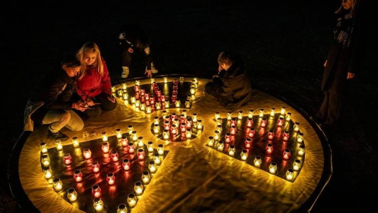 Η Ουκρανία τιμά τα 40 χρόνια από την πυρηνική καταστροφή στο Τσερνόμπιλ - Ανάρτηση Ζελένσκι