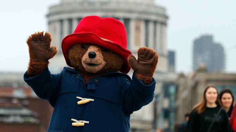 Ο Αρκούδος Πάντινγκτον γίνεται χαρτονόμισμα - Τα νέα σχέδια που προτείνουν οι Βρετανοί πολίτες