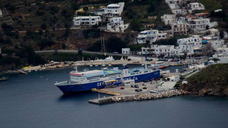 Μη πόσιμο το νερό στη Σκύρο - Διαρροή πετρελαίου σε αντλία υδροδότησης