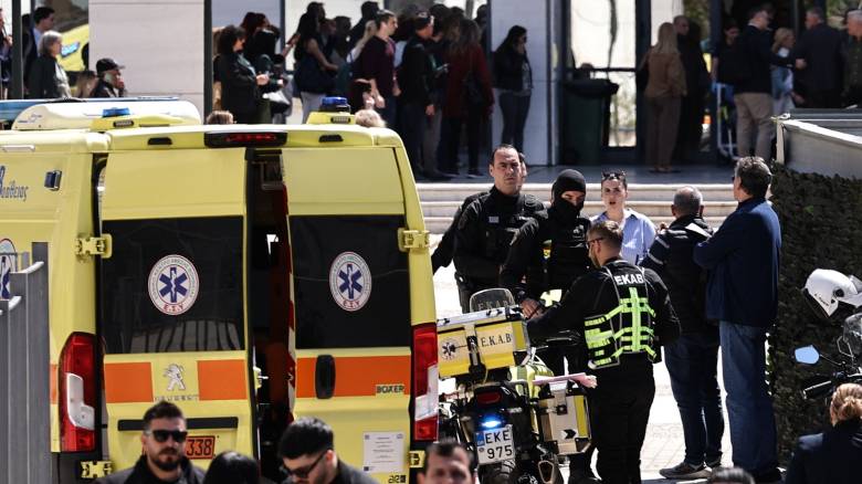 Πυροβολισμοί σε ΕΦΚΑ και Εφετείο: Ποια η κατάσταση των τραυματιών