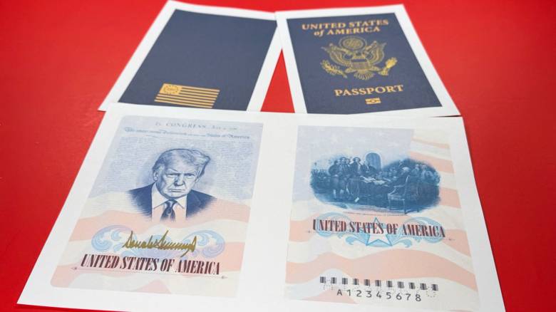 Έρχονται διαβατήρια με φωτογραφία του Τραμπ για τη 250ή επέτειο από την ίδρυση των ΗΠΑ