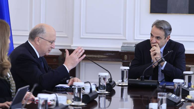 Συνάντηση Μητσοτάκη - Επιτρόπου Άμυνας και Διαστήματος: Στο επίκεντρο η αμυντική ετοιμότητα της ΕΕ