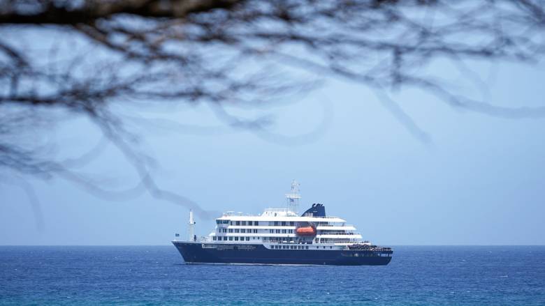 Συνεχίζεται το θρίλερ με το κρουαζιερόπλοιο στον Ατλαντικό: Eπτά τα πιθανά κρούσματα χανταϊού