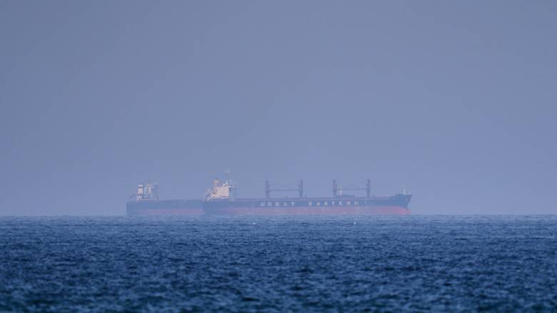 Πέντε πλοία μεταφοράς LNG πέρασαν από τα Στενά του Ορμούζ το τελευταίο 15ήμερο