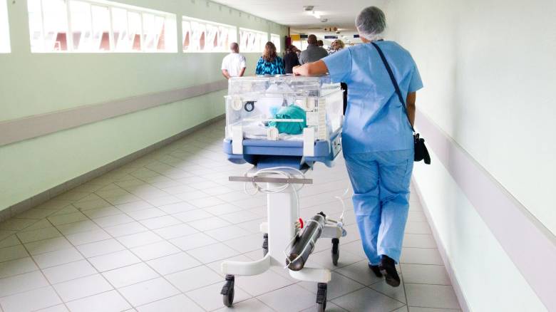 Παγκόσμια Ημέρα Νοσηλευτών: Η ανυπολόγιστη συνεισφορά του νοσηλευτή στο σύστημα υγείας