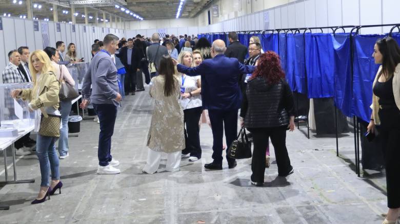 Συνέδριο ΝΔ: Σε εξέλιξη η ψηφοφορία για την νέα Πολιτική Επιτροπή