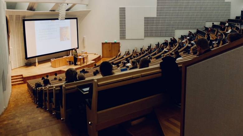 Ξεκίνησαν οι αιτήσεις για το εσωτερικό Erasmus - Ποια δικαιολογητικά απαιτούνται