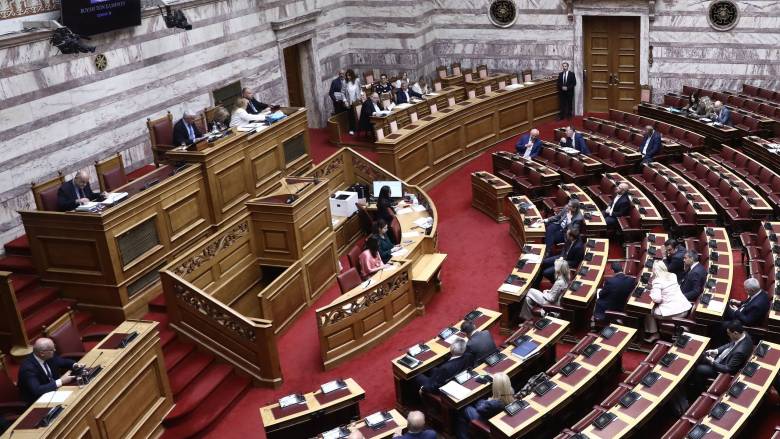 LIVE - Η συζήτηση στη Βουλή για την σύσταση προανακριτικής επιτροπής για Λιβανό- Αραμπατζή