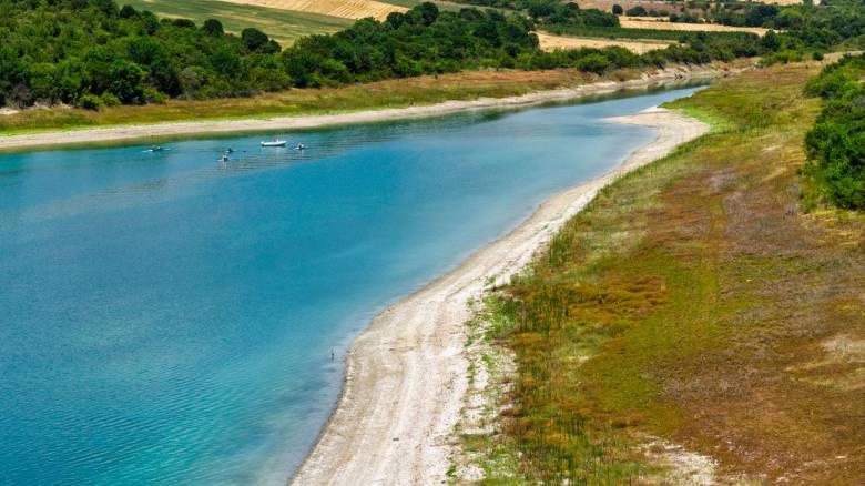 Τραγωδία στην Κοζάνη: Εντοπίστηκε σορός ηλικιωμένου στη λίμνη Πολυφύτου