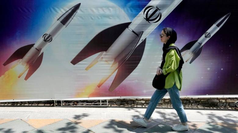 Όσα περιλαμβάνει η συμφωνία που μπορεί να τερματίσει... ή και όχι τη σύγκρουση ΗΠΑ - Ιράν