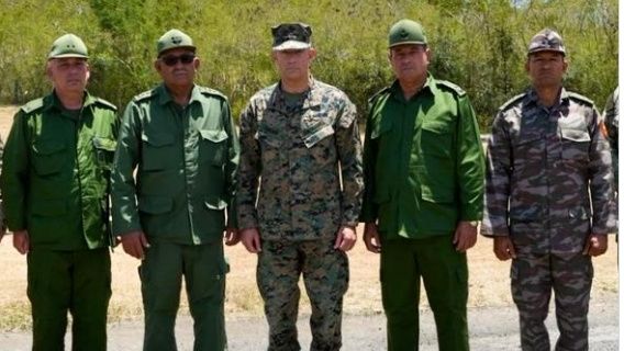 Συνάντηση στρατηγών από ΗΠΑ-Κούβα στο Γκουαντάναμο: Συζήτησαν θέματα επιχειρησιακής ασφάλειας