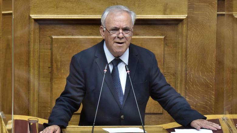 Ο Γιάννης Δραγασάκης παίρνει την έδρα της Αχτσιόγλου - Είναι ο 40ος ανεξάρτητος βουλευτής