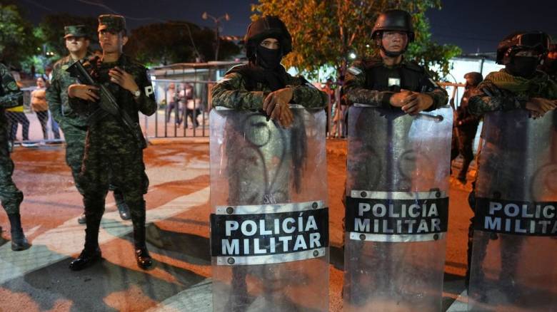 Στα χέρια των αρχών ο βασικός ύποπτος για τη σφαγή 19 εργατών στην Ονδούρα