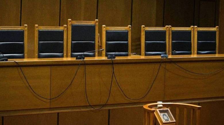 Αναβλήθηκε επ’ αόριστον η δίκη του ελεγκτή της Εθνικής Αρχής Διαφάνειας